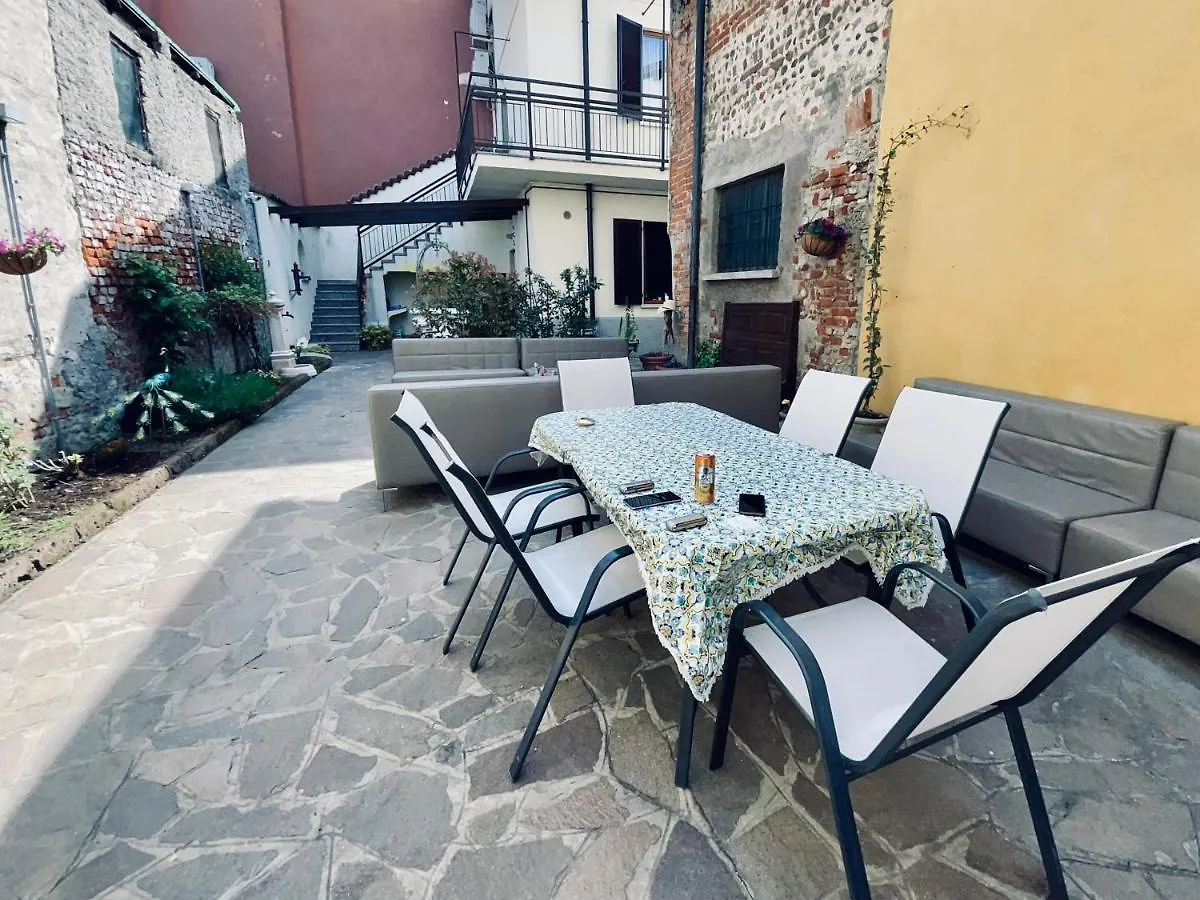 B&B Corte Sul Naviglio Cernusco Sul Naviglio Bed & Breakfast