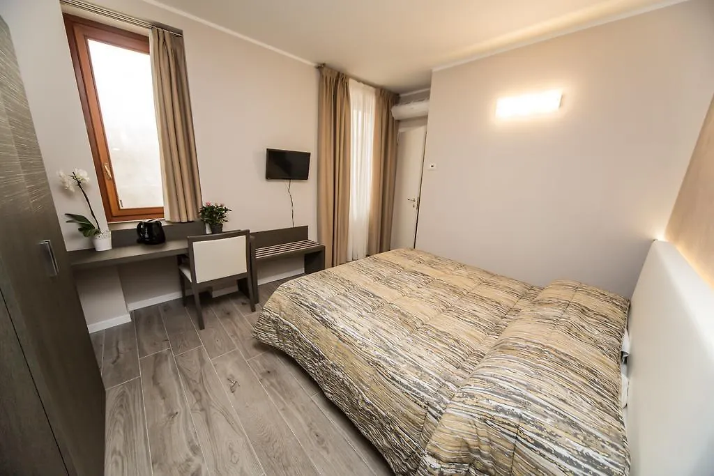 Bed & Breakfast B&B Corte Sul Naviglio Cernusco Sul Naviglio Italy